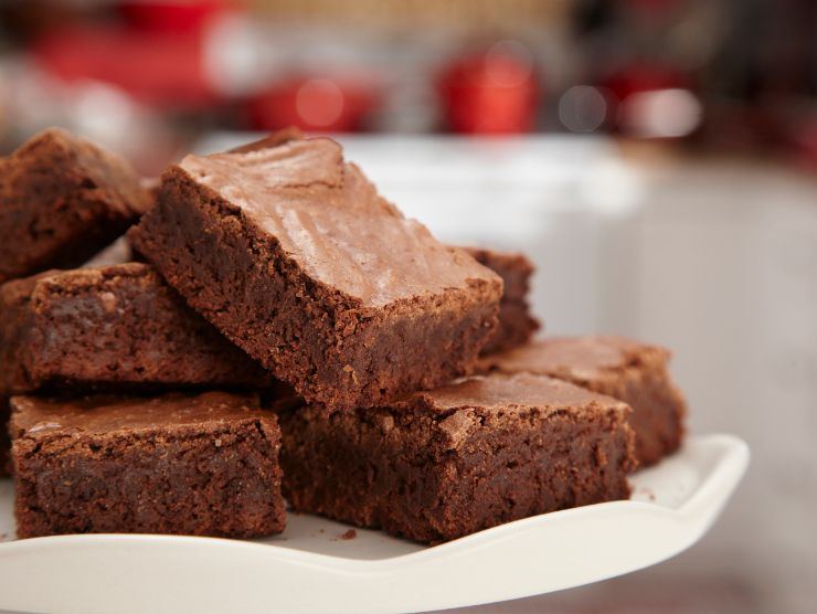 Piatto pieno di brownies